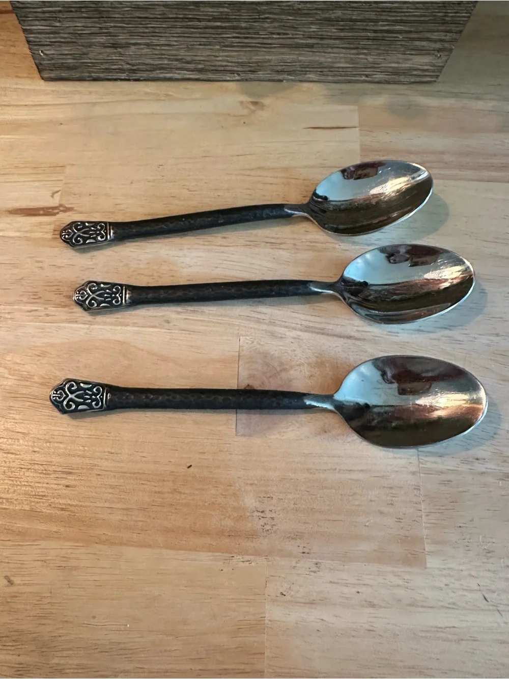 Gourmet Settings AVALON Stainless Hammered GS 18/10 Flatware 3 Large Spoons